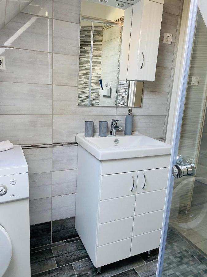 شقة Tamara Apartman Hajdúszoboszló المظهر الخارجي الصورة